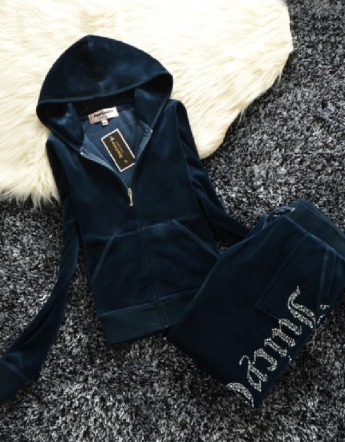 Load image into Gallery viewer, Juicy Sweatshirt and Pants with Diamonds